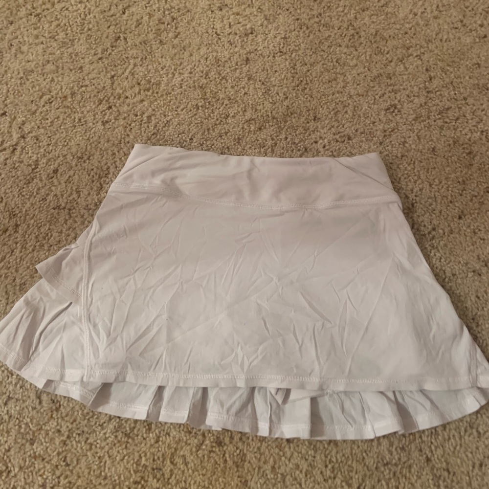 Lululemon White Skort!!